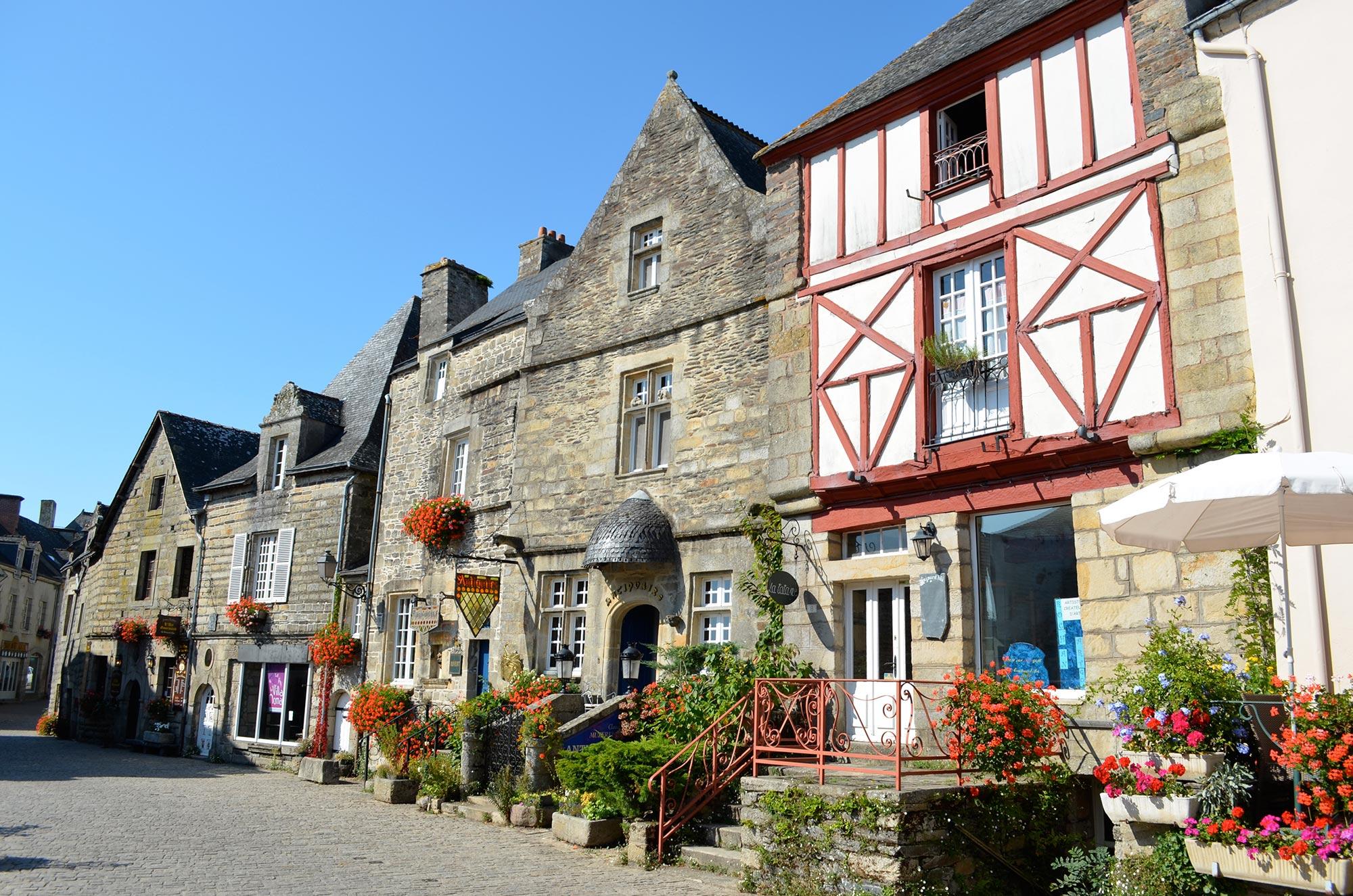 ホテル Terres De France - Le Domaine Du Moulin Neuf ロシュフォール・アン・テール エクステリア 写真